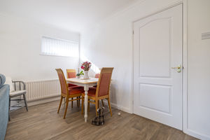 Lounge/Diner- click for photo gallery